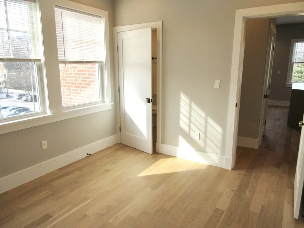 1 bed, 1 bath apartment for rent at 723 Centre St Unit 4, Jamaica Plain — photo 9 of 12