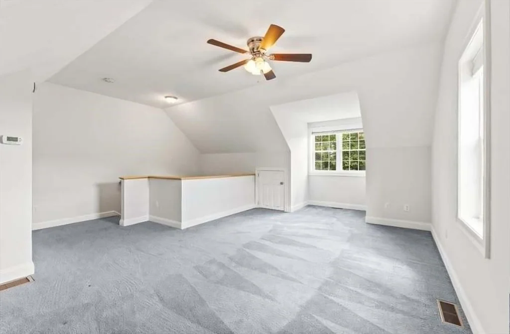 3 bed, 1 bath apartment for rent at 723 County St Unit 723, Attleboro — photo 17 of 21