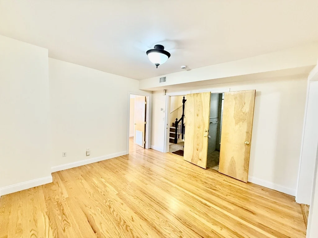 2 bed, 1 bath apartment for rent at 724 Cambridge St Unit 2, Kendall Square — photo 5 of 21