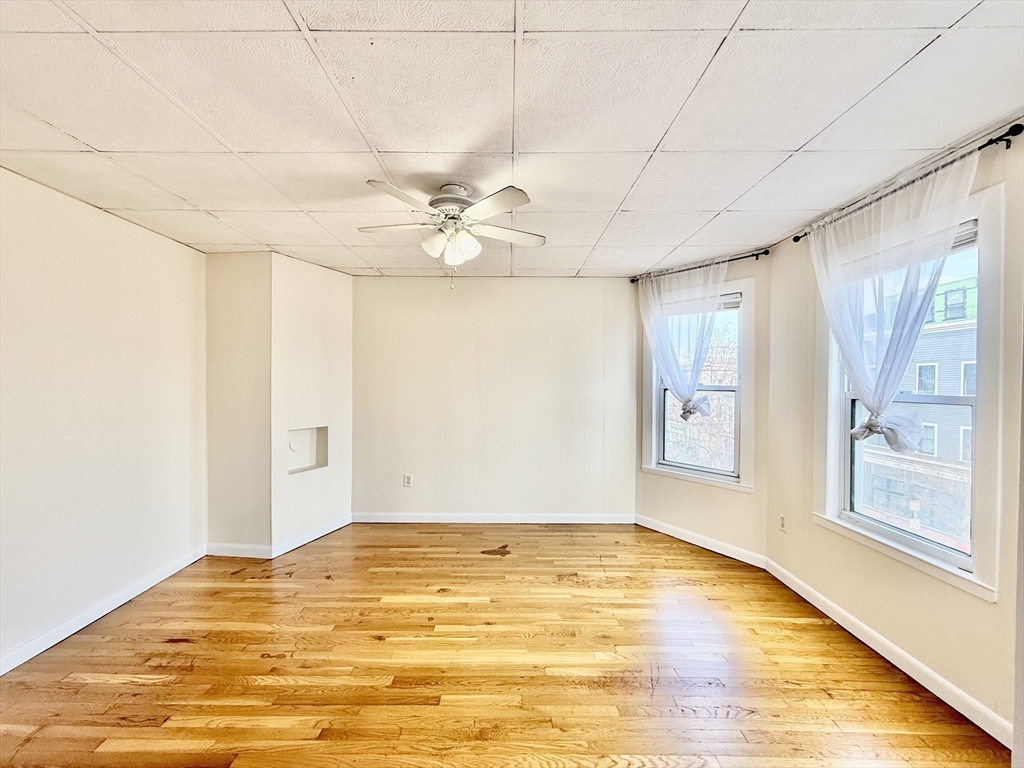 2 bed, 1 bath apartment for rent at 724 Cambridge St Unit 3, Wellington-Harrington — photo 7 of 25