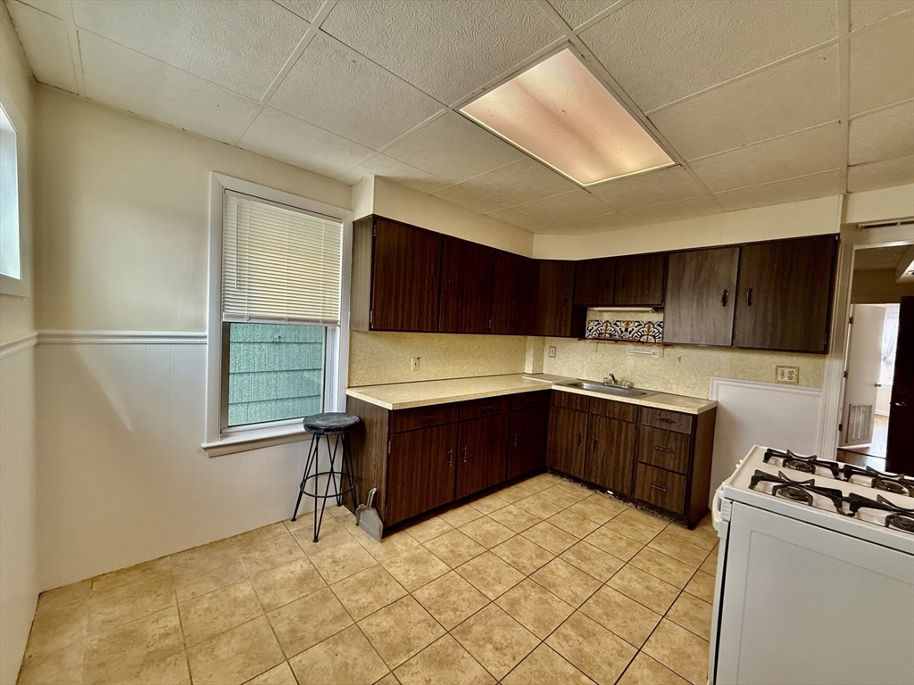 2 bed, 1 bath apartment for rent at 724 Cambridge St Unit 3, Wellington-Harrington — photo 17 of 25