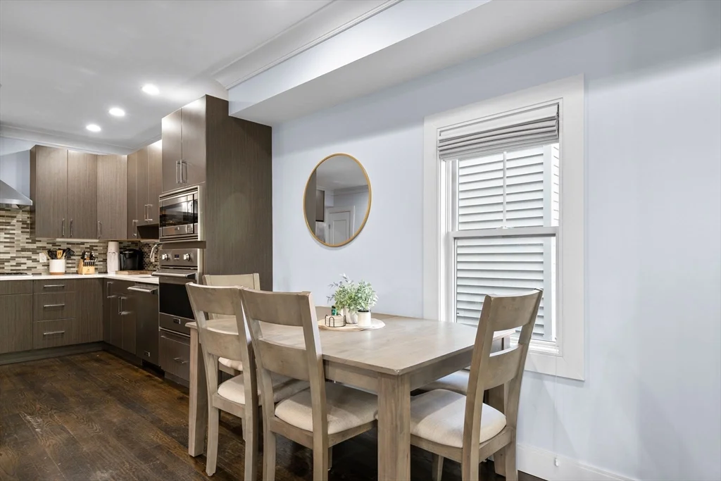 3 bed, 2 bath apartment for rent at 724 East 2nd St Unit 2, South Boston — photo 13 of 31