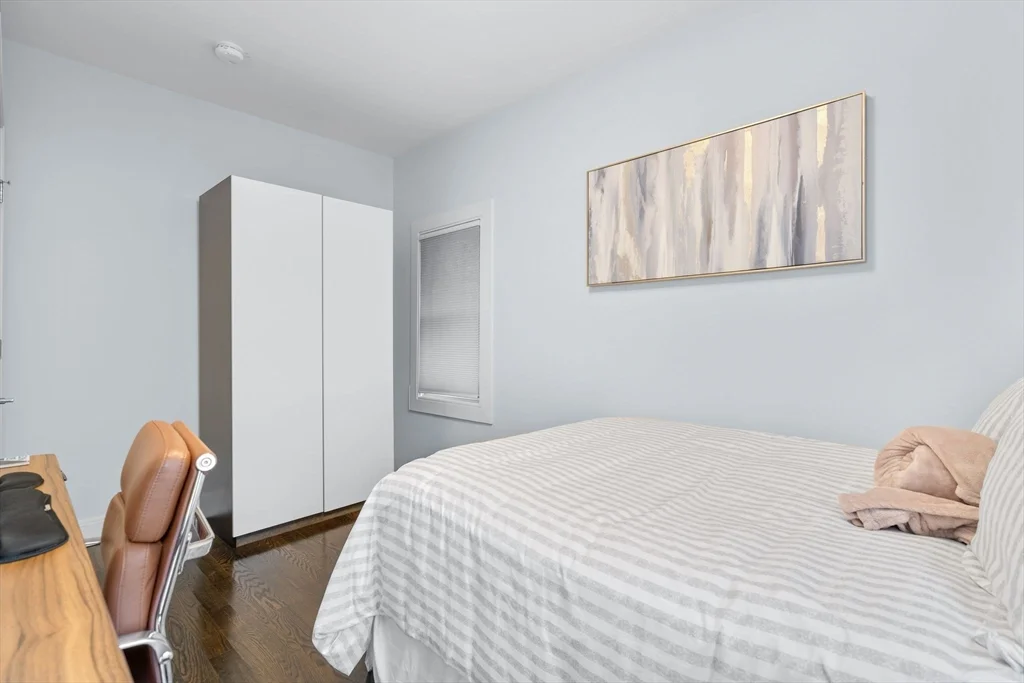 3 bed, 2 bath apartment for rent at 724 East 2nd St Unit 2, South Boston — photo 26 of 31
