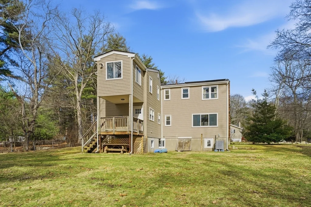 4 bed, 2 bath apartment for rent at 724 Linwood St Unit 724, Abington — photo 20 of 23