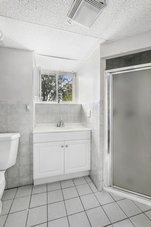 3 bed, 2 bath apartment for rent at 725 Fellsway Unit 1, Wellington — photo 19 of 22