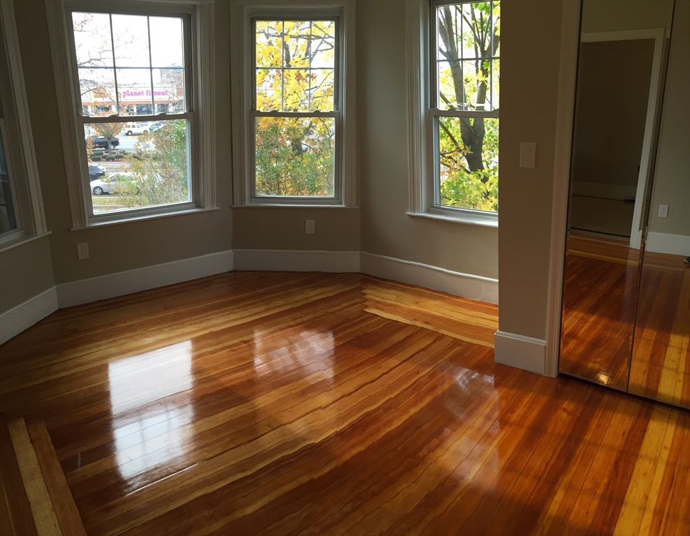 3 bed, 2 bath apartment for rent at 725 Fellsway Unit 1, Wellington — photo 11 of 22