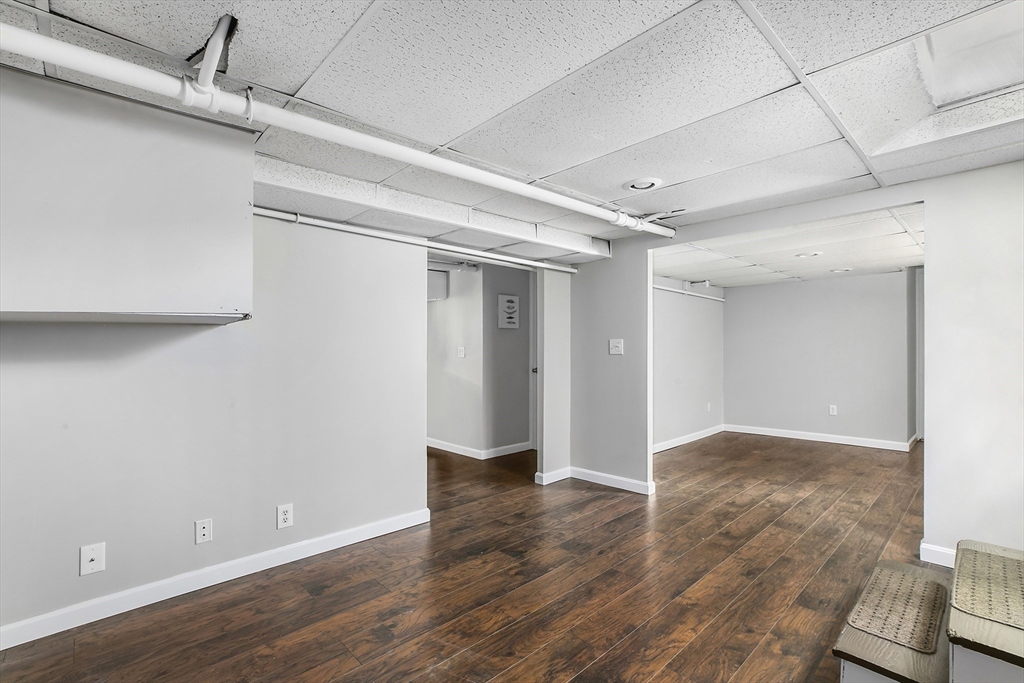 3 bed, 2 bath apartment for rent at 725 Fellsway Unit 1, Wellington — photo 16 of 22