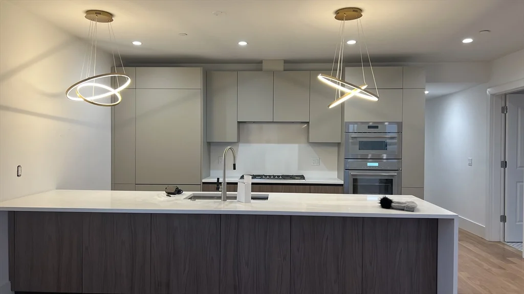 3 bed, 3 bath apartment for rent at 726 East 8th St Unit 3, South Boston
