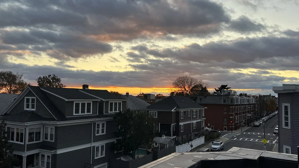 3 bed, 3 bath apartment for rent at 726 East 8th St Unit 3, South Boston — photo 6 of 16
