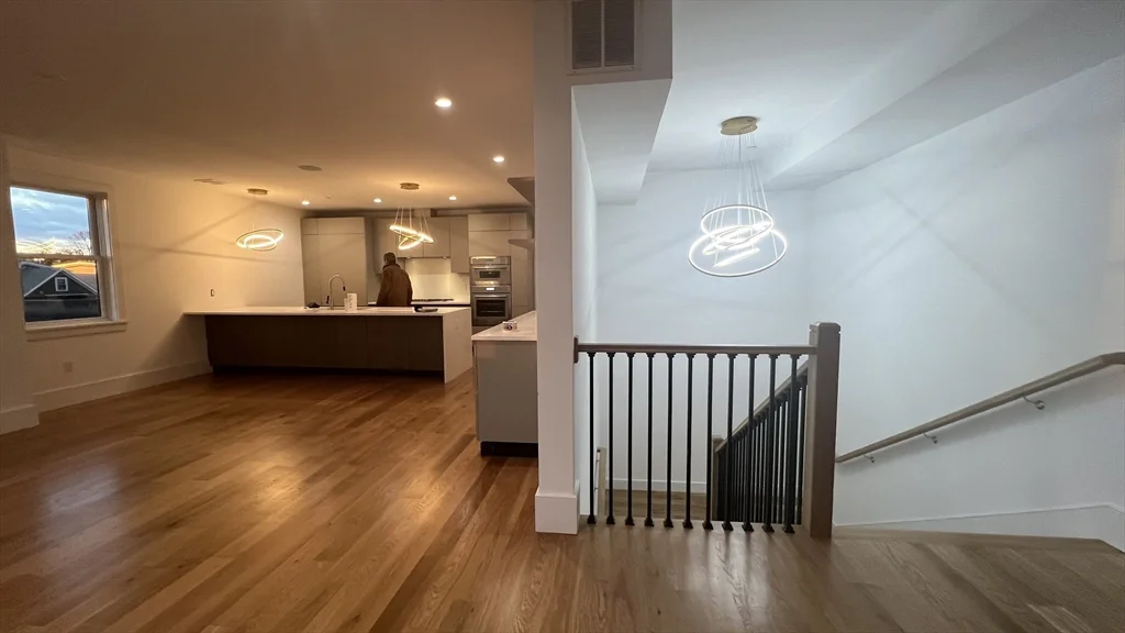 3 bed, 3 bath apartment for rent at 726 East 8th St Unit 3, South Boston — photo 5 of 16