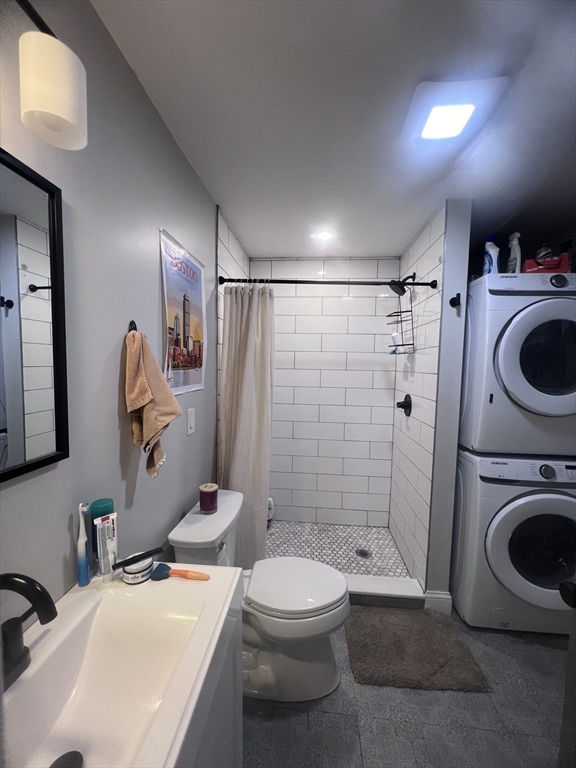 4 bed, 2 bath apartment for rent at 726 East 2nd Unit 1, South Boston — photo 13 of 19