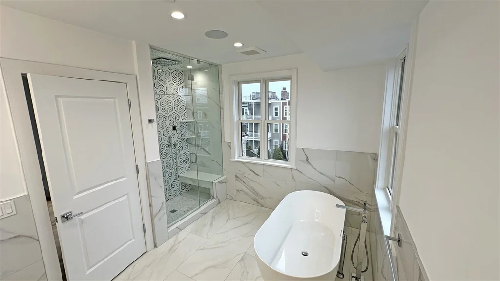 3 bed, 3.5 bath apartment for rent at 726 East 8th St Unit 3, South Boston — photo 15 of 24