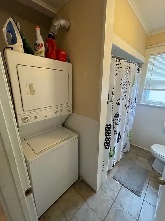 5 bed, 2 bath apartment for rent at 727 Bennington St Unit 2, East Boston — photo 11 of 21