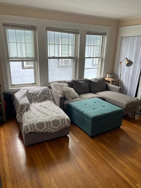 5 bed, 2 bath apartment for rent at 727 Bennington St Unit 2, East Boston — photo 2 of 21