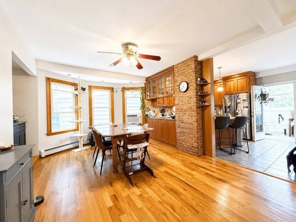 2 bed, 1 bath apartment for rent at 727 East 3rd St Unit 1, South Boston — photo 8 of 21