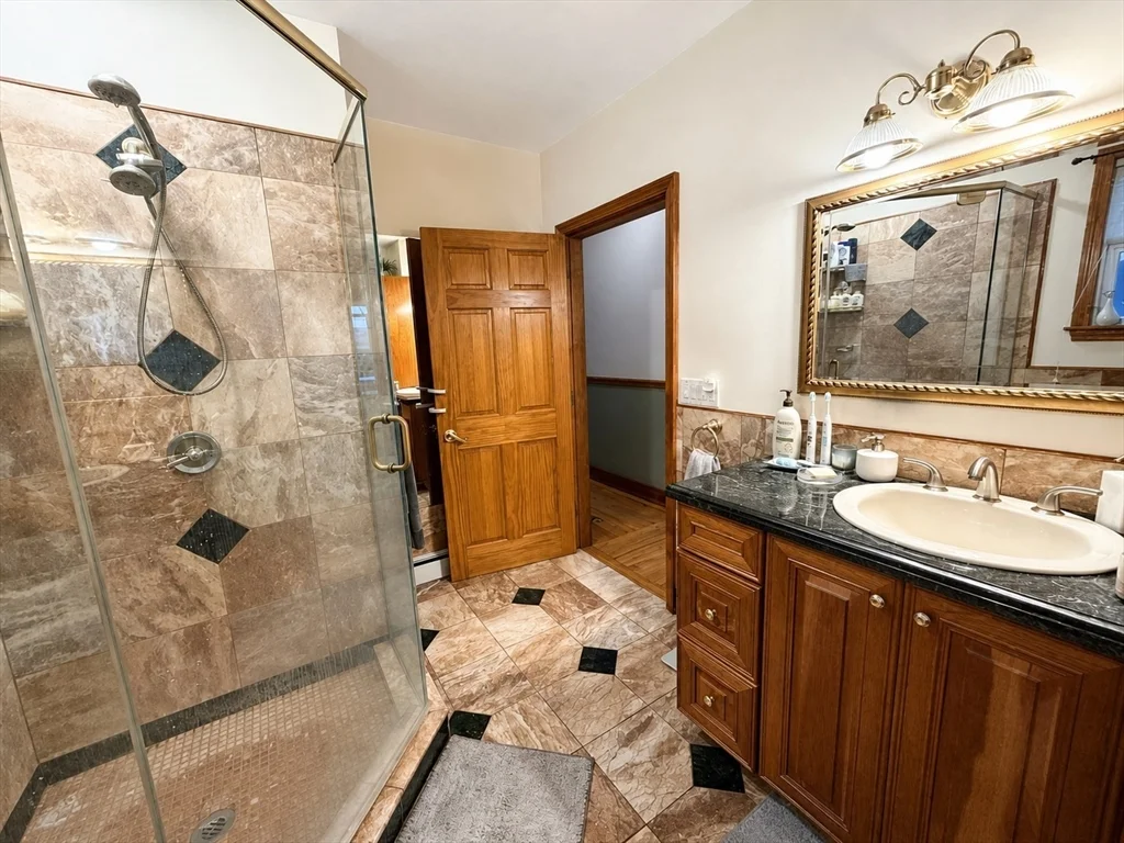 2 bed, 1 bath apartment for rent at 727 East 3rd St Unit 1, South Boston — photo 19 of 21