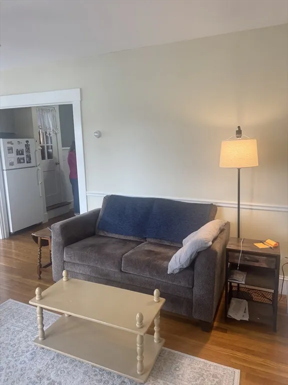 2 bed, 1 bath apartment for rent at 727 REAR Main St Unit 1, Woburn — photo 3 of 24