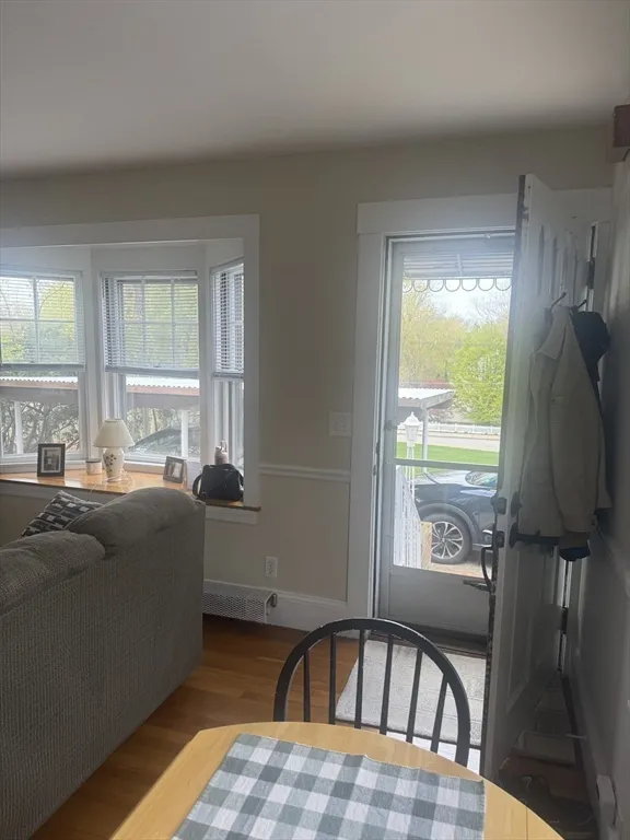 2 bed, 1 bath apartment for rent at 727 REAR Main St Unit 1, Woburn — photo 4 of 24