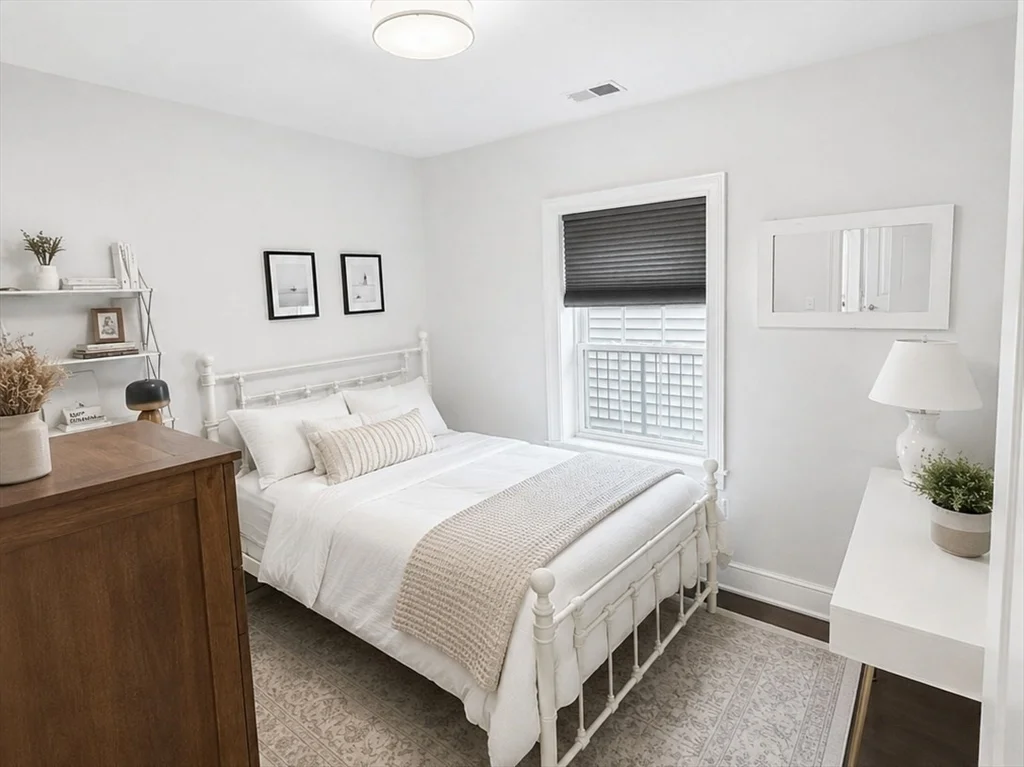 2 bed, 2 bath apartment for rent at 728 East Broadway Unit 206, South Boston — photo 5 of 6