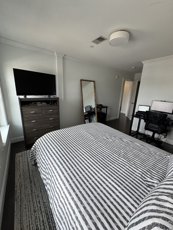 2 bed, 2 bath apartment for rent at 728 East Broadway Unit 303, South Boston — photo 13 of 15