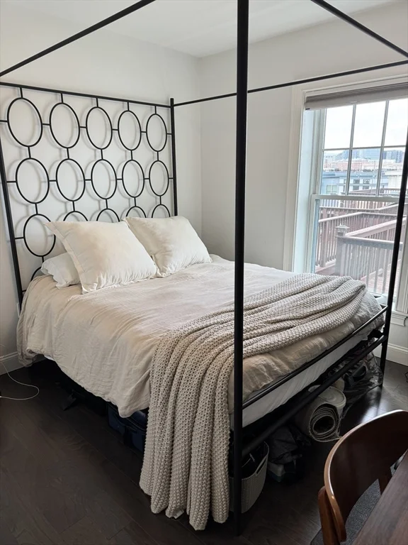 2 bed, 2 bath apartment for rent at 728 East Broadway Unit 306, South Boston — photo 8 of 10