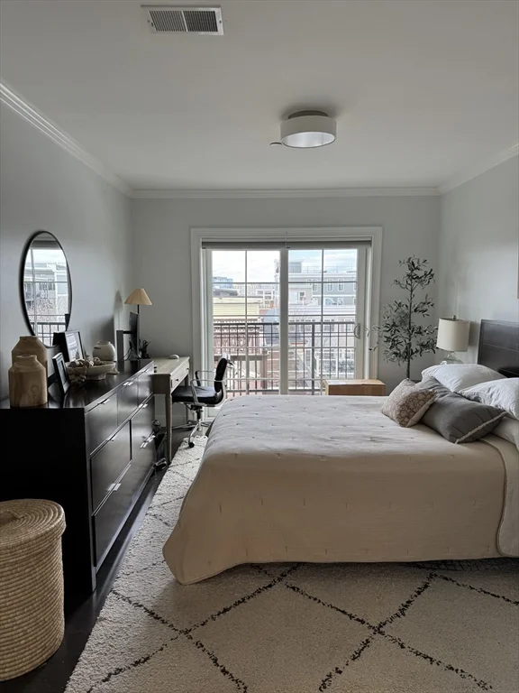 2 bed, 2 bath apartment for rent at 728 East Broadway Unit 306, South Boston — photo 5 of 10