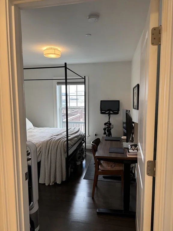 2 bed, 2 bath apartment for rent at 728 East Broadway Unit 306, South Boston — photo 9 of 10