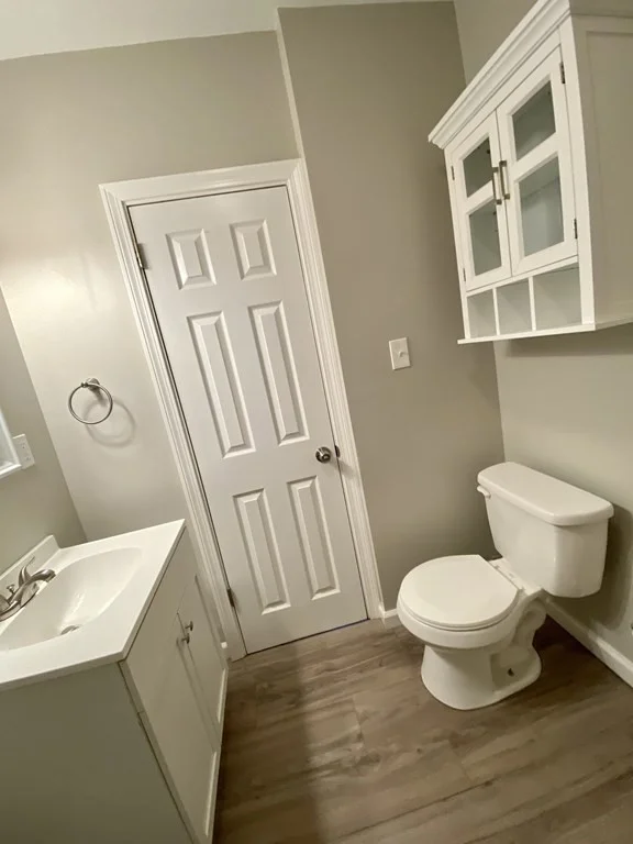 5 bed, 1 bath apartment for rent at 729 Belmont Ave Unit 2, Springfield — photo 11 of 12