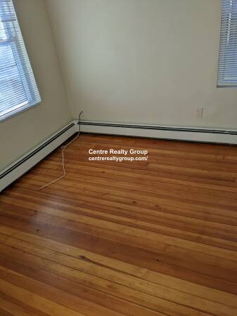 3 bed, 1 bath apartment for rent at 729 Morton St, Mattapan — photo 2 of 8