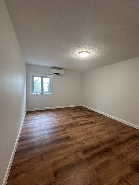 1 bed, 1 bath apartment for rent at 72A Cushing St Unit 1, Strawberry Hill — photo 7 of 11