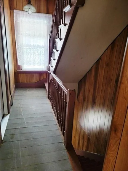 2 bed, 1 bath apartment for rent at 73 1/2 Esther St Unit 2, Worcester — photo 17 of 19