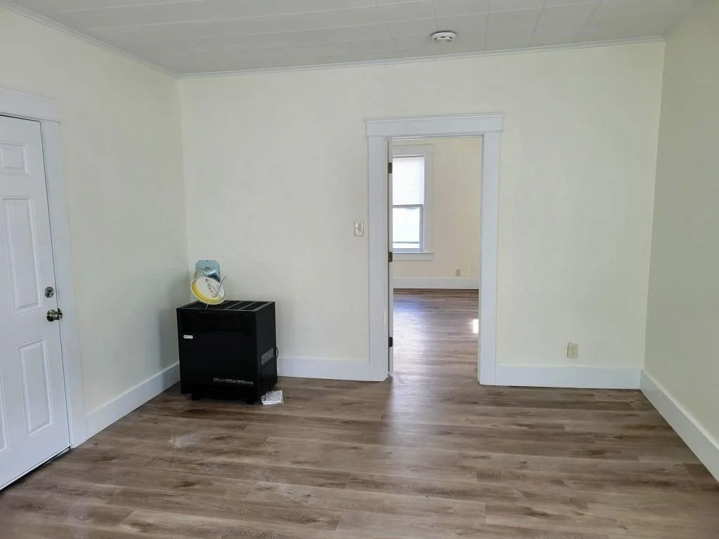 2 bed, 1 bath apartment for rent at 73 1/2 Esther St Unit 2, Worcester — photo 16 of 19
