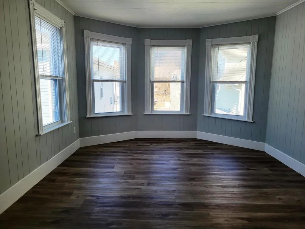 2 bed, 1 bath apartment for rent at 73 1/2 Esther St Unit 3, Worcester — photo 8 of 22