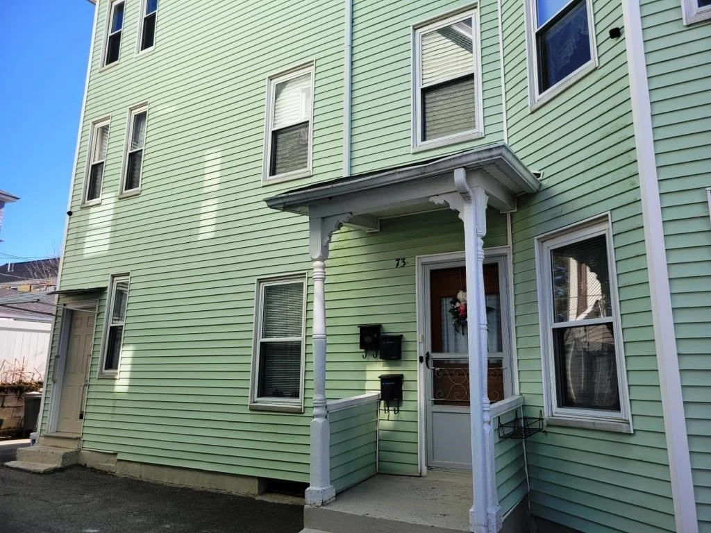 2 bed, 1 bath apartment for rent at 73 1/2 Esther St Unit 3, Worcester — photo 2 of 22
