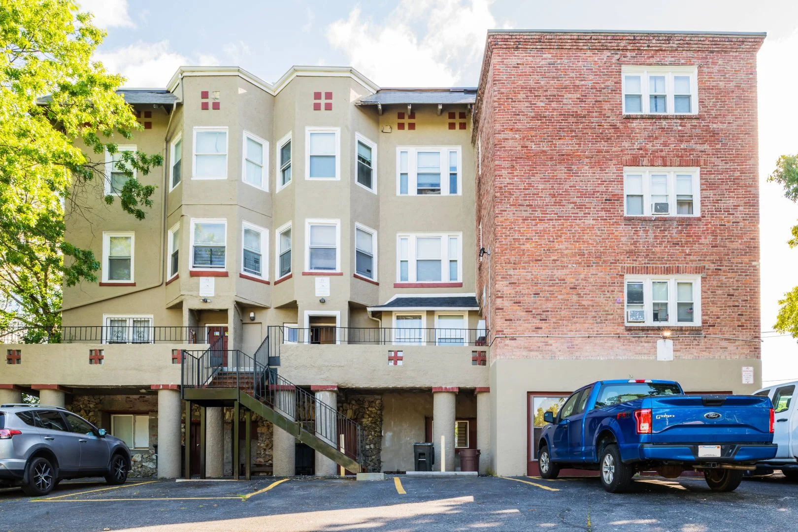 3 bed, 1 bath apartment for rent at 73 Almont St Unit 3, Mattapan — photo 2 of 2