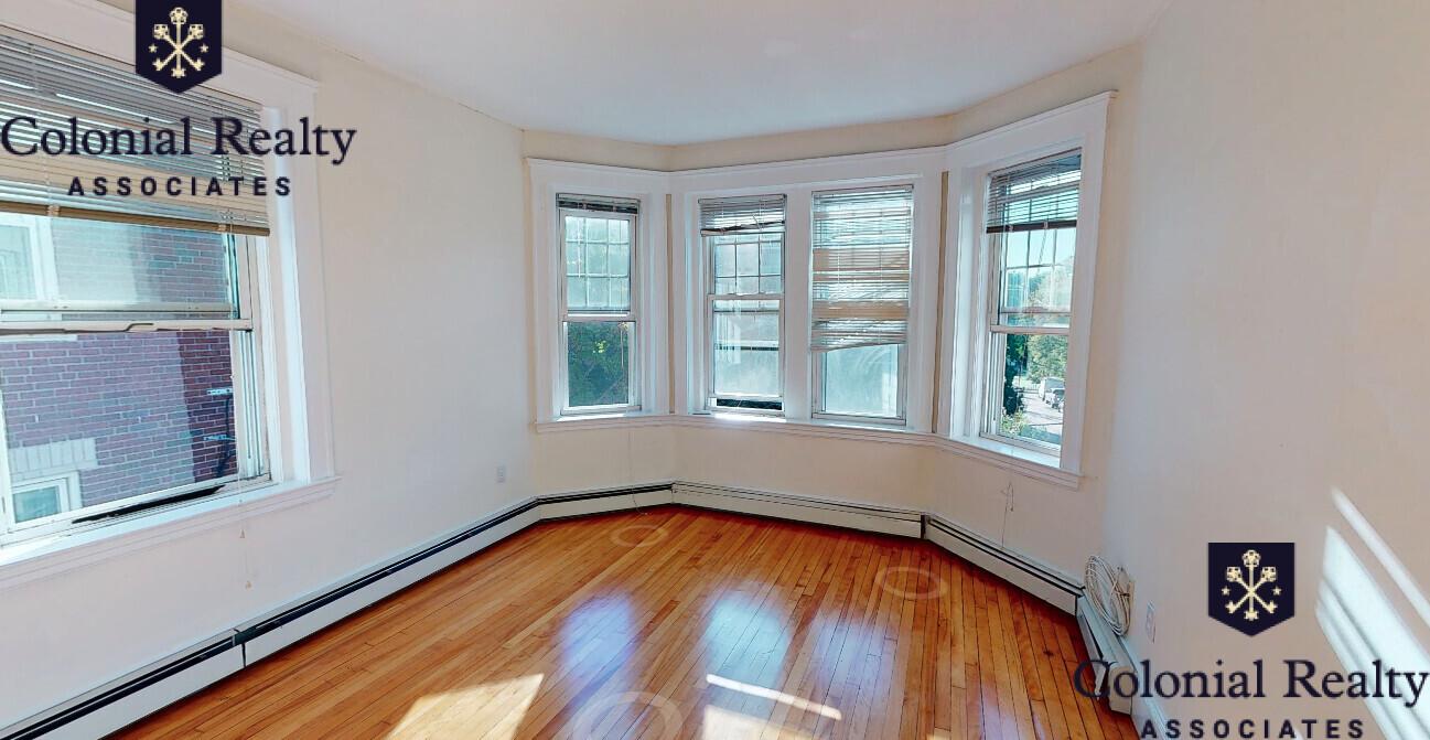 4 bed, 2 bath apartment for rent at 73 Babcock St Unit 73-5, Coolidge Corner — photo 8 of 10