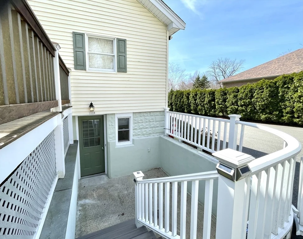 1 bed, 1 bath apartment for rent at 73 Benefit Unit B, Mansfield