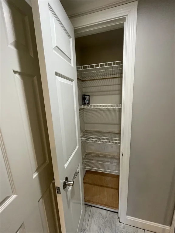 1 bed, 1 bath apartment for rent at 73 Benefit Unit B, Mansfield — photo 8 of 23