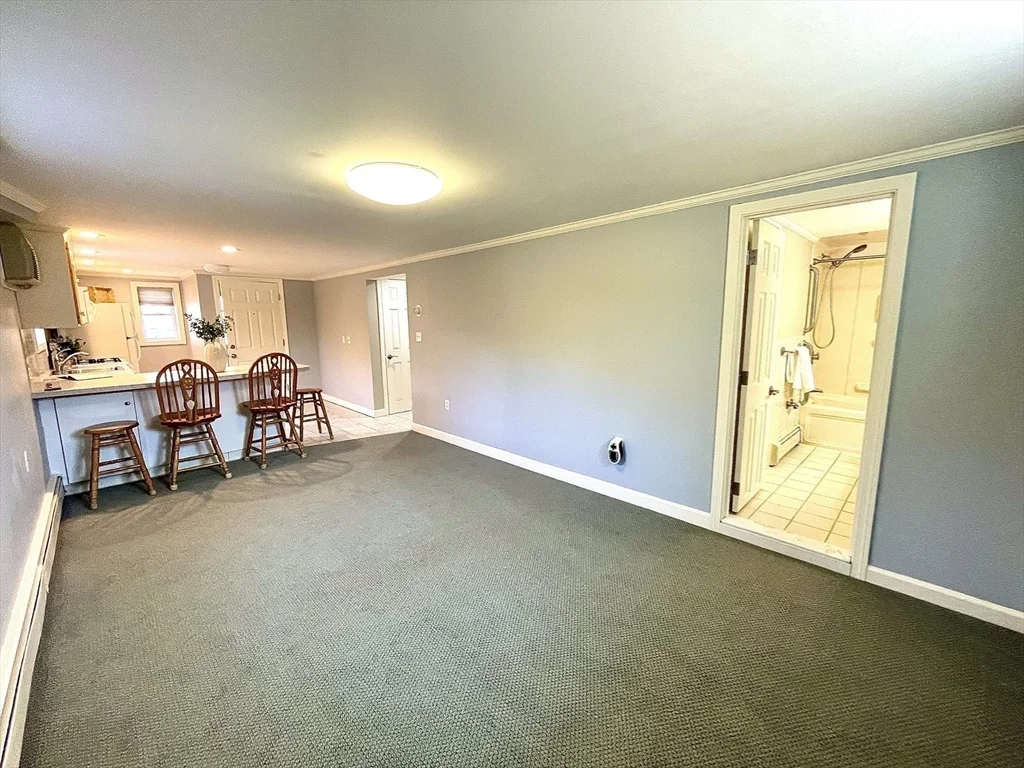 1 bed, 1 bath apartment for rent at 73 Benefit Unit B, Mansfield — photo 10 of 23