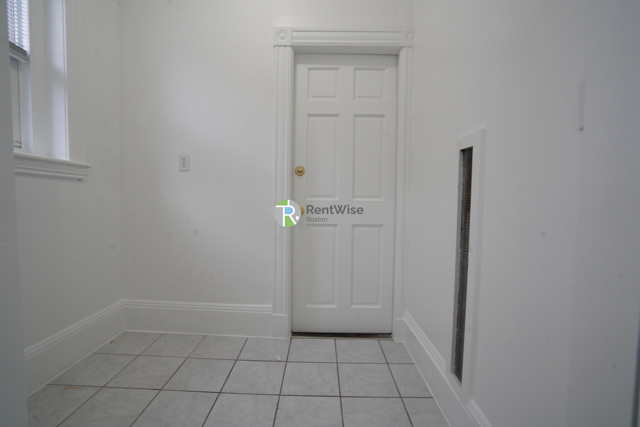 1 bed, 1 bath apartment for rent at 73 Brighton Ave Unit 6, Allston — photo 9 of 13