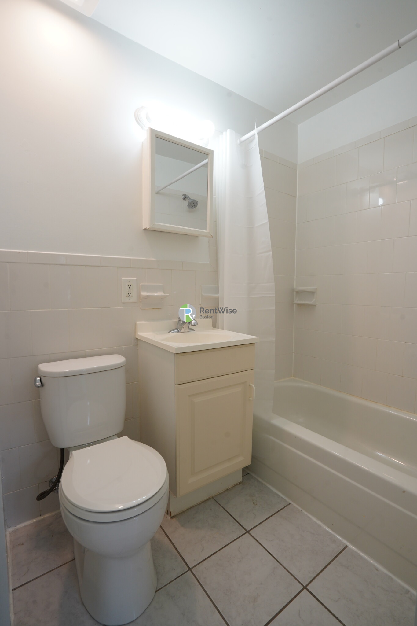 1 bed, 1 bath apartment for rent at 73 Brighton Ave Unit 6, Allston — photo 5 of 13
