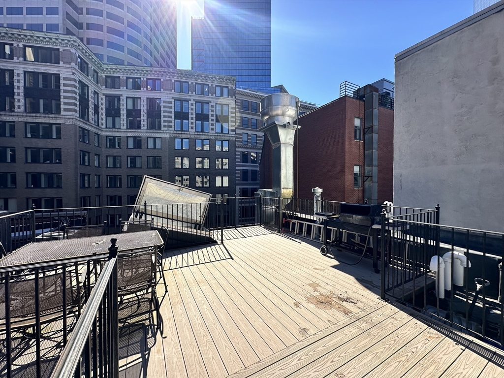 2 bed, 2 bath apartment for rent at 73 Broad St Unit 4, Boston Downtown — photo 13 of 14
