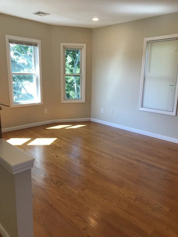 3 bed, 1 bath apartment for rent at 73 Broadway Unit 3, Quincy — photo 5 of 16