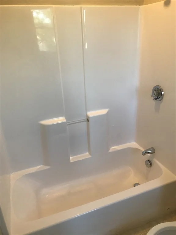 3 bed, 1 bath apartment for rent at 73 Broadway Unit 3, Quincy — photo 15 of 16