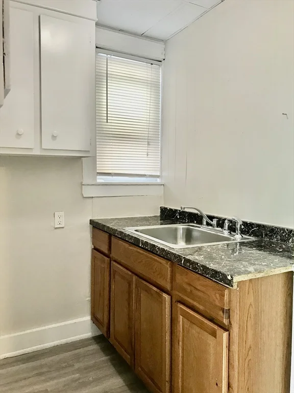 1 bed, 1 bath apartment for rent at 73 Campbell Ave Unit 2, Revere — photo 5 of 25
