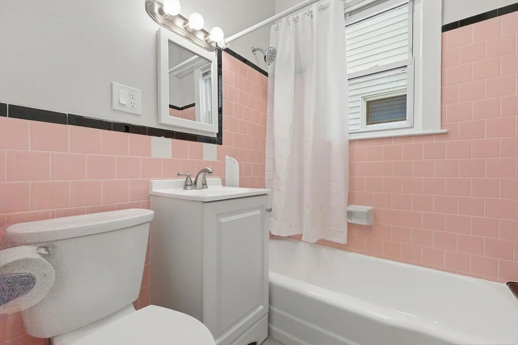 1 bed, 1 bath apartment for rent at 73 Campbell Ave Unit 2, Revere — photo 18 of 25
