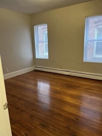 5 bed, 1 bath apartment for rent at 73 Charles St Unit 1, Dorchester — photo 7 of 7