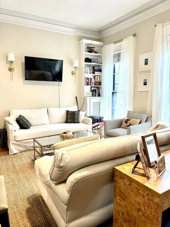 1 bed, 1 bath apartment for rent at 73 Charles St Unit 2F, Beacon Hill — photo 3 of 9
