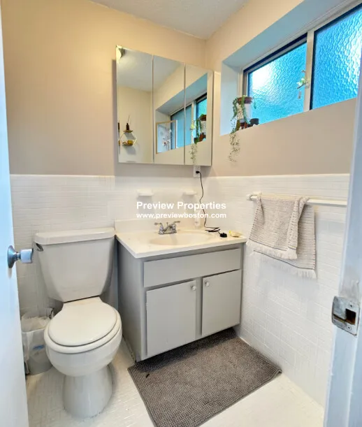 2 bed, 1.5 bath apartment for rent at 73 Charlesbank Rd Unit 201, Newton Corner — photo 6 of 18
