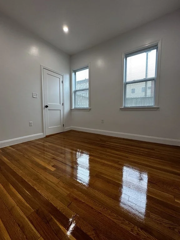 2 bed, 1 bath apartment for rent at 73 Chelsea Unit 1, East Boston — photo 7 of 12